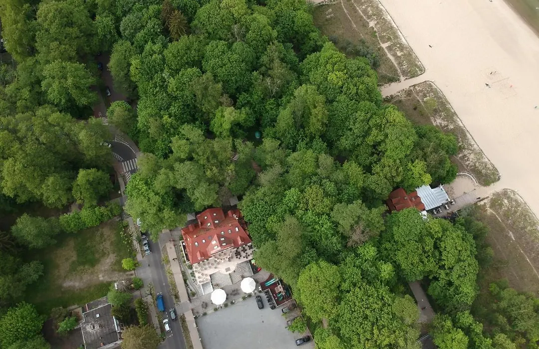 Dworek Admirał-1